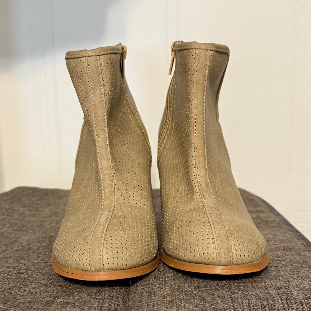 Tan Heeled Booties - Picture 3 of 8